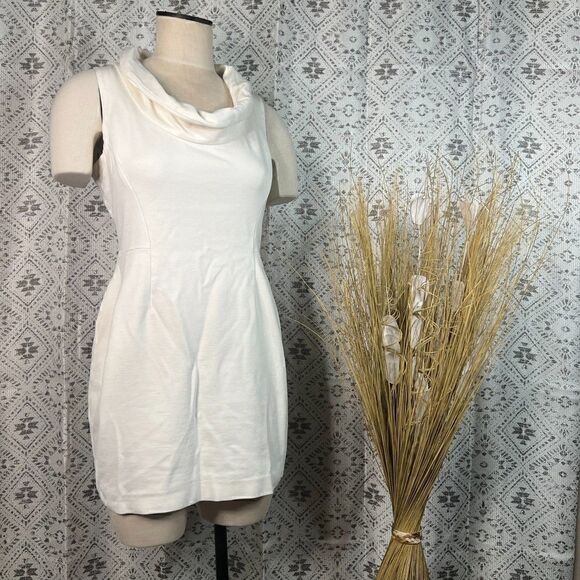 Cynthia Steffe Dresses & Skirts - Cynthia Steffe Dress Cowl Neck Dress sz 6